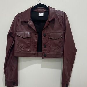 Chic Burgundy Faux Leather Cropped Jacket